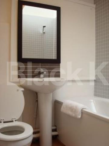 			new intruction, 1 Bedroom, 1 bath, 1 reception Flat			 Adelaide Road, BELSIZE PARK/CHALK FARM NW3